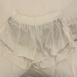 White Lululemon Shorts 4” in Size: 10